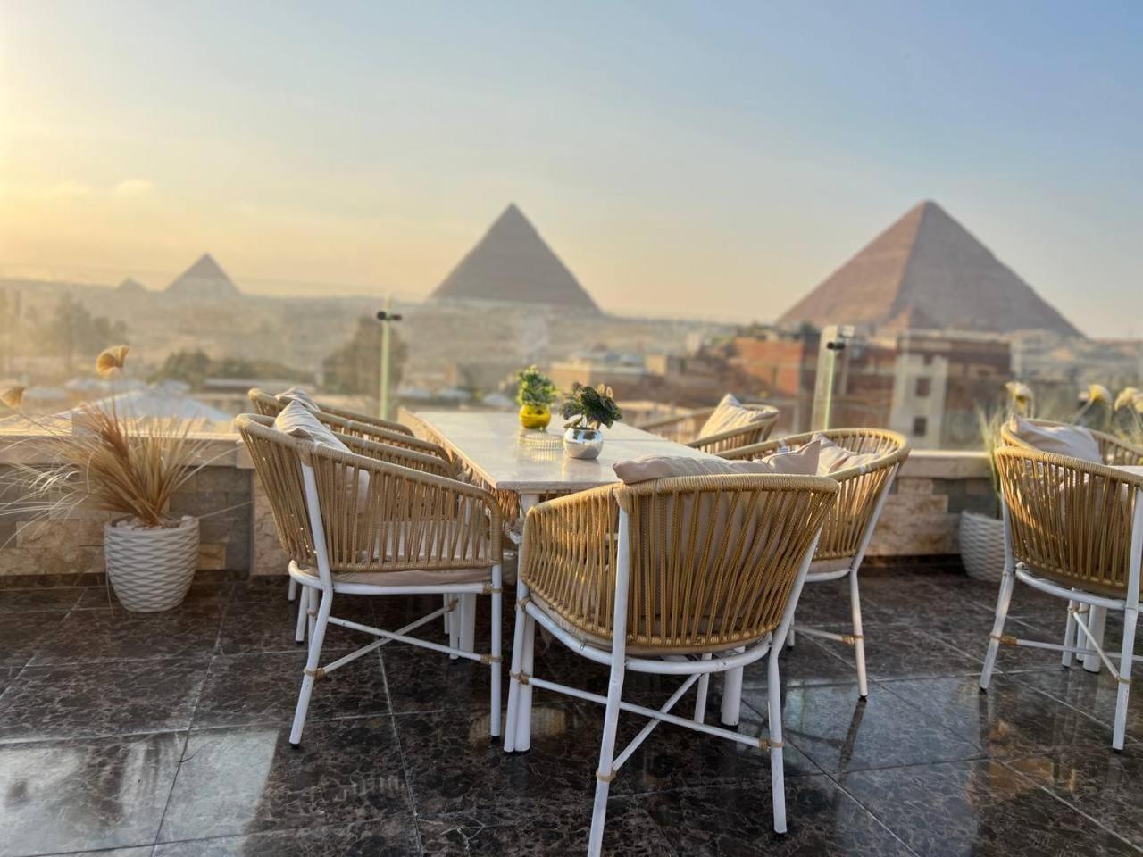 City Pyramids Inn Kafret el-Gabal Exteriör bild
